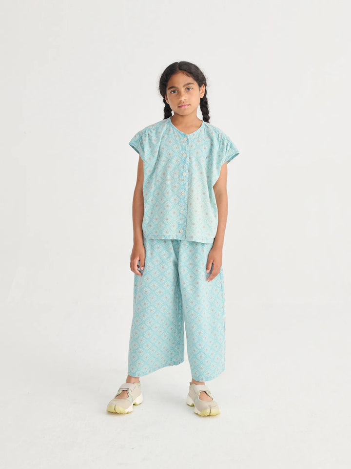Daisy Mosaic all over woven top