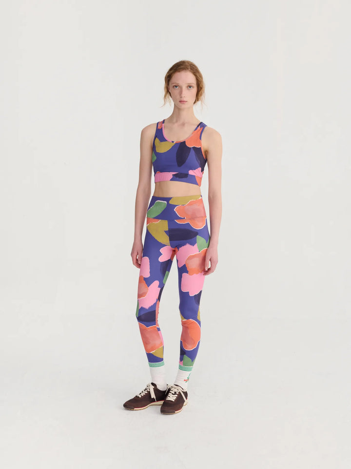 Blooming pattern sporty top