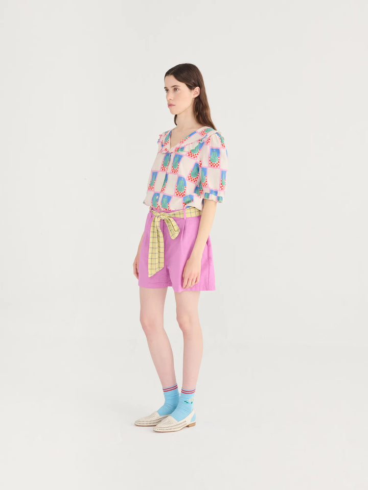 Simple pear pattern collar shirt