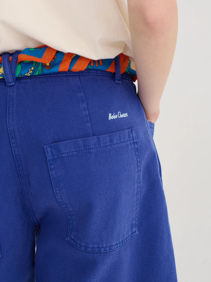 Pleated twill bermudas
