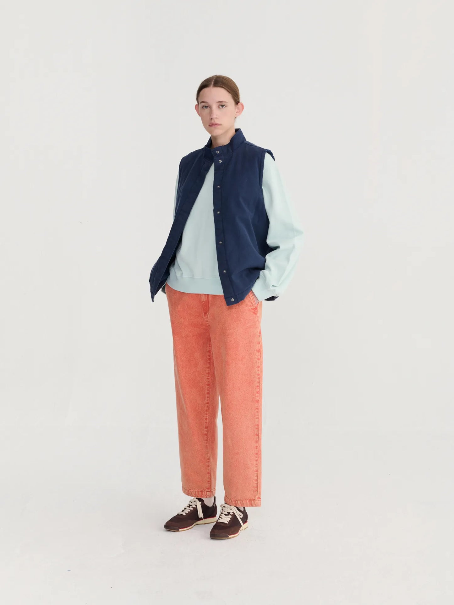 Gilet sans manches en coton délavé