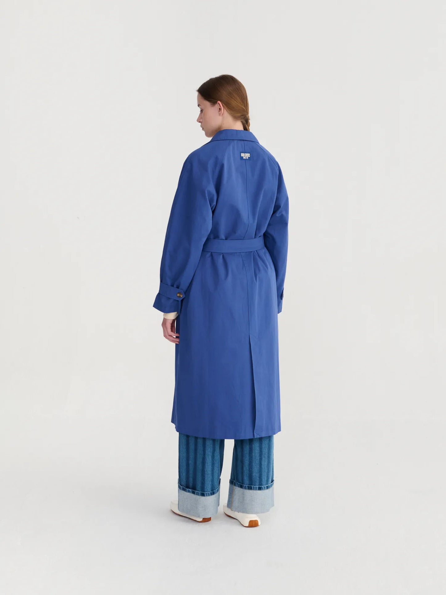Embroidery trench