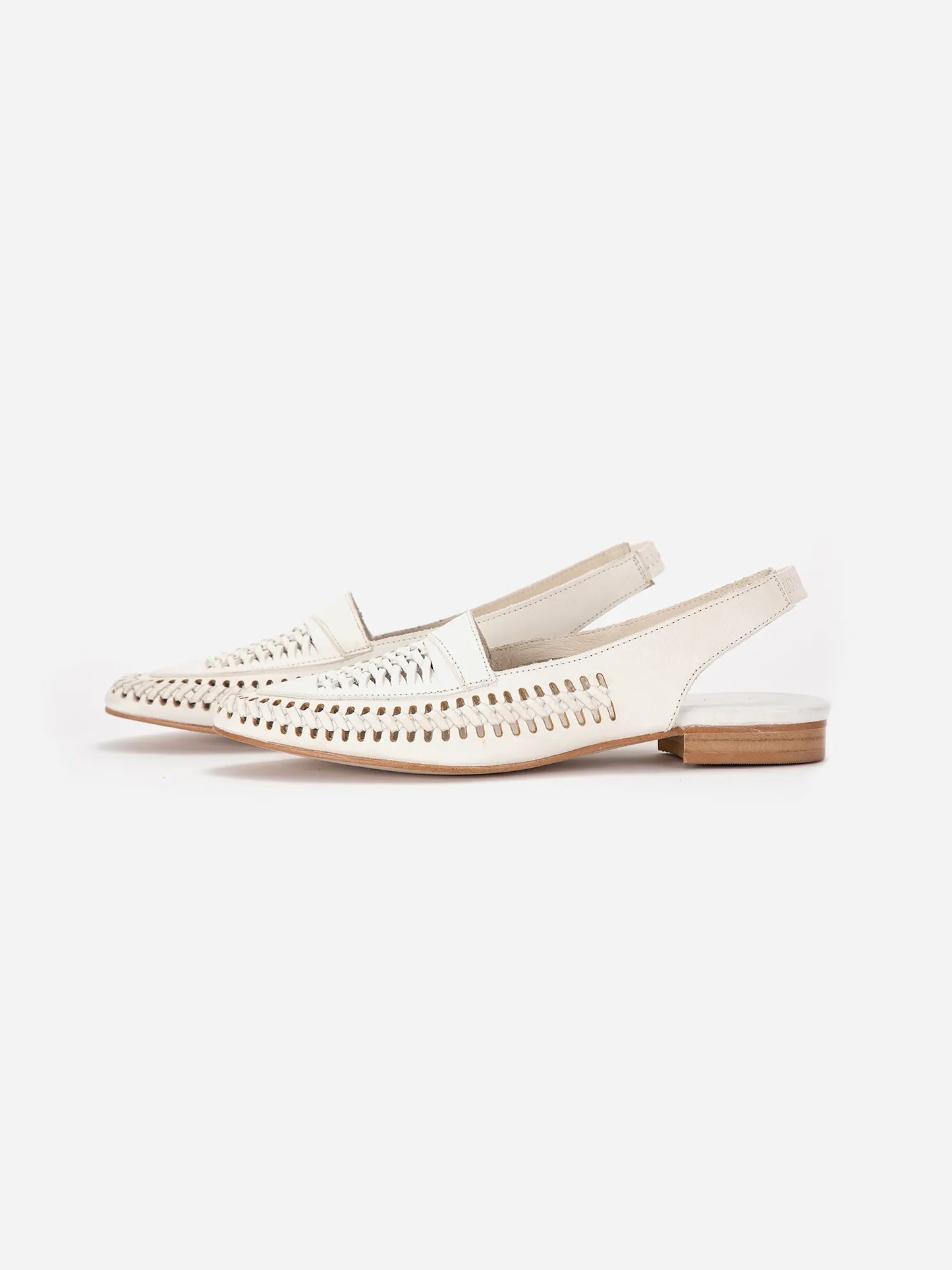 Braided leather slingback flat shoes