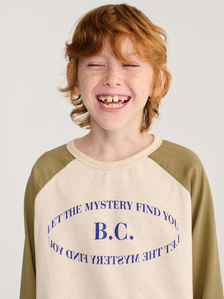 Mystery BC raglan sleeves T-shirt