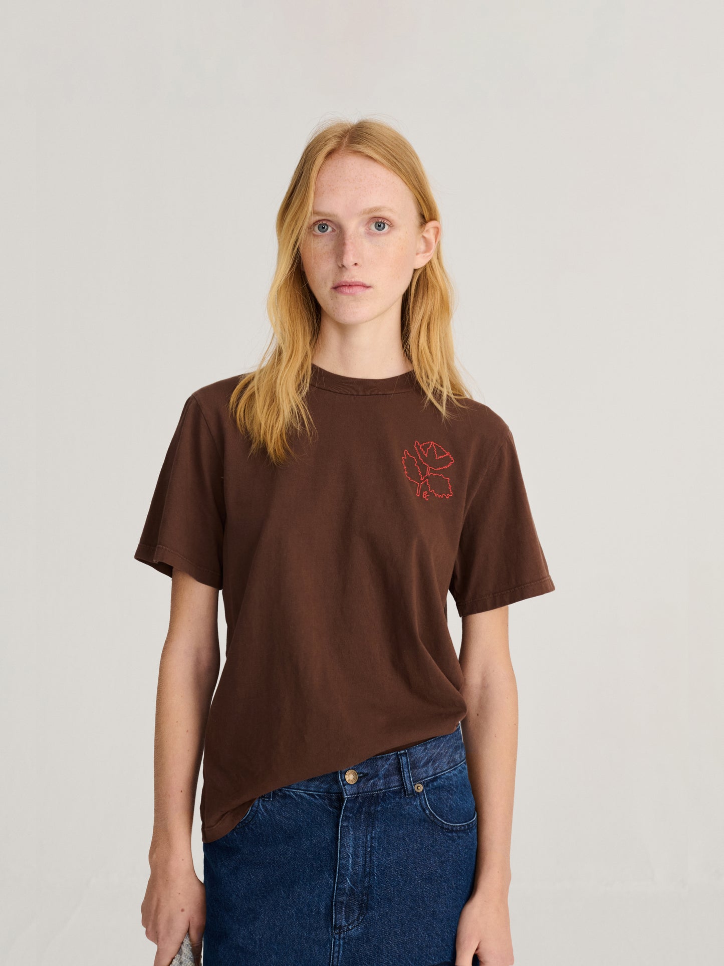 T-Shirt Vibrant Flower Rot