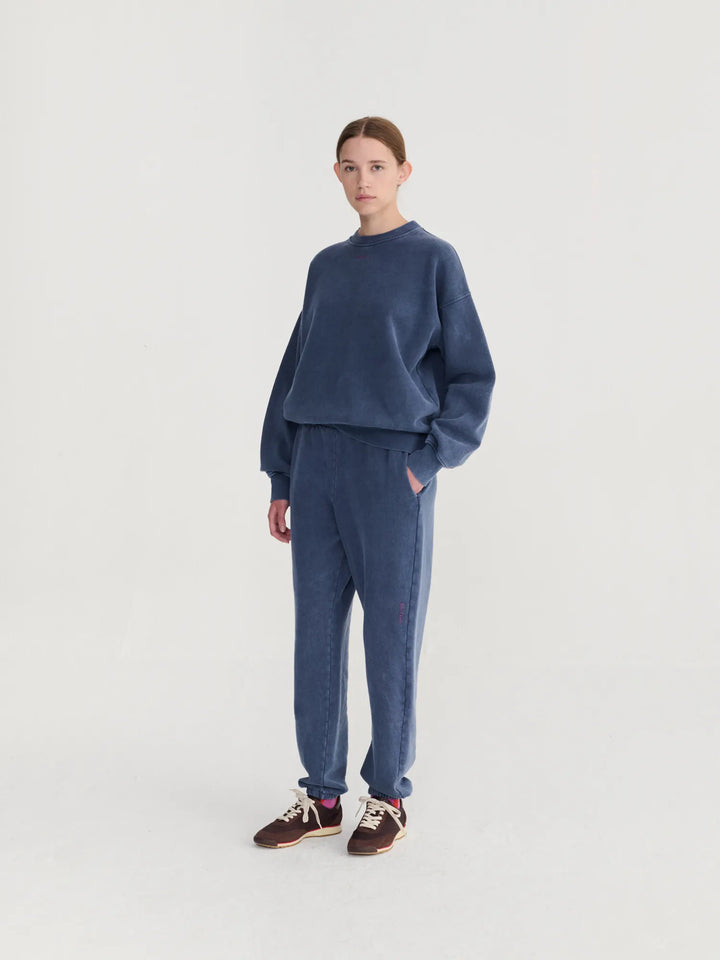 Nest joggers